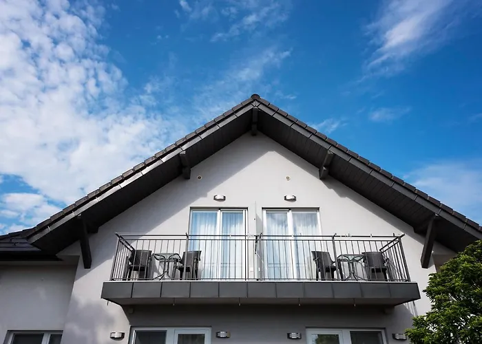 Kikoeto * Balatonboglár